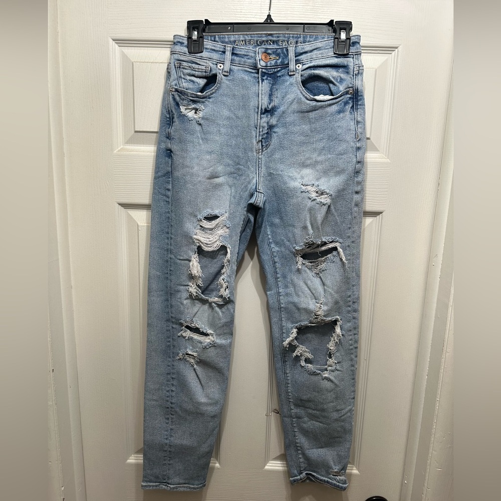 American Eagle Mom Jean